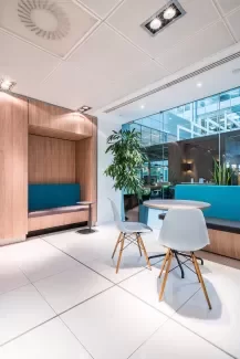 Single work booth